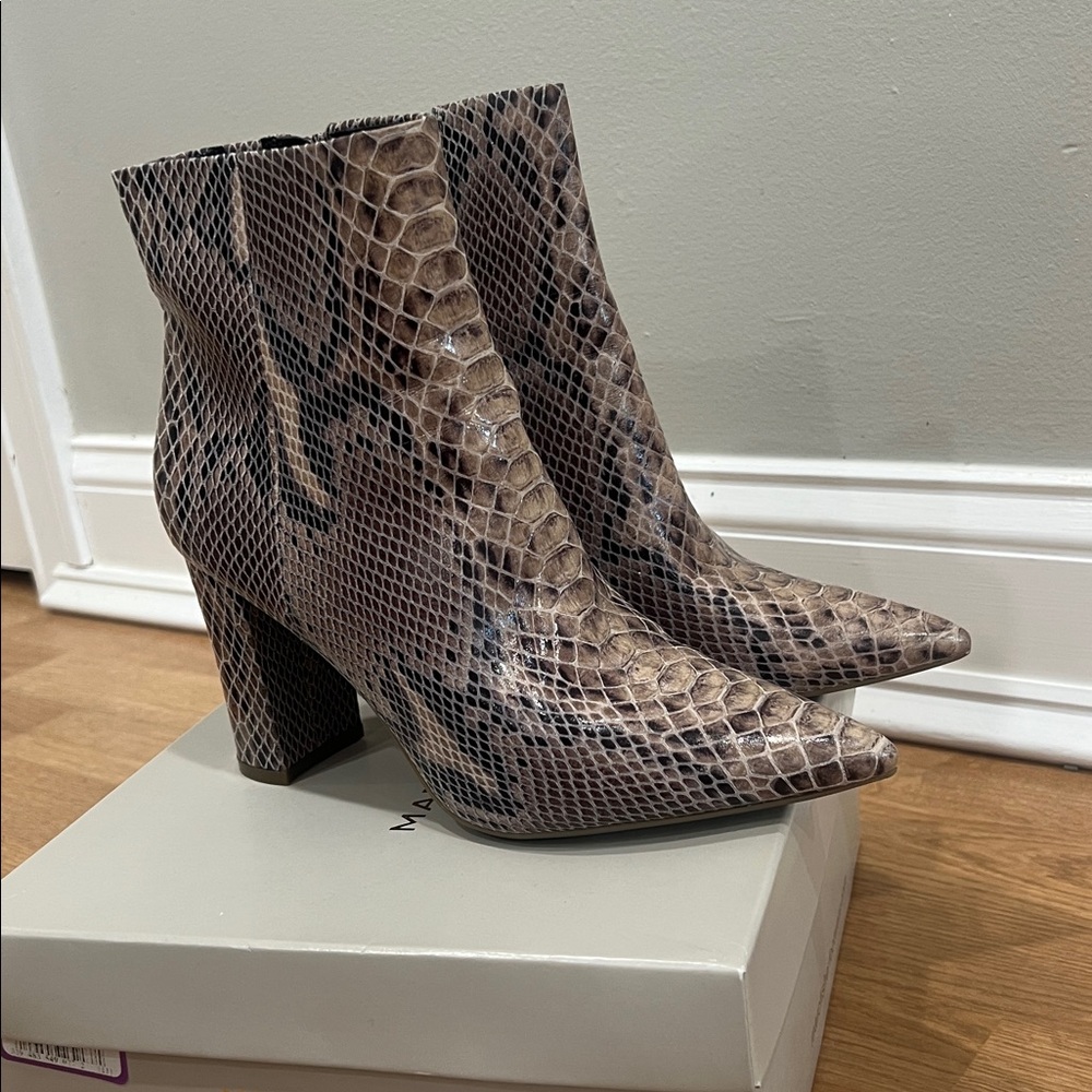 Marc Fisher Glorena Booties Boot Snakeskin 8